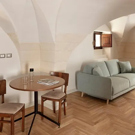 Palazzo Dei Tolomei-3
